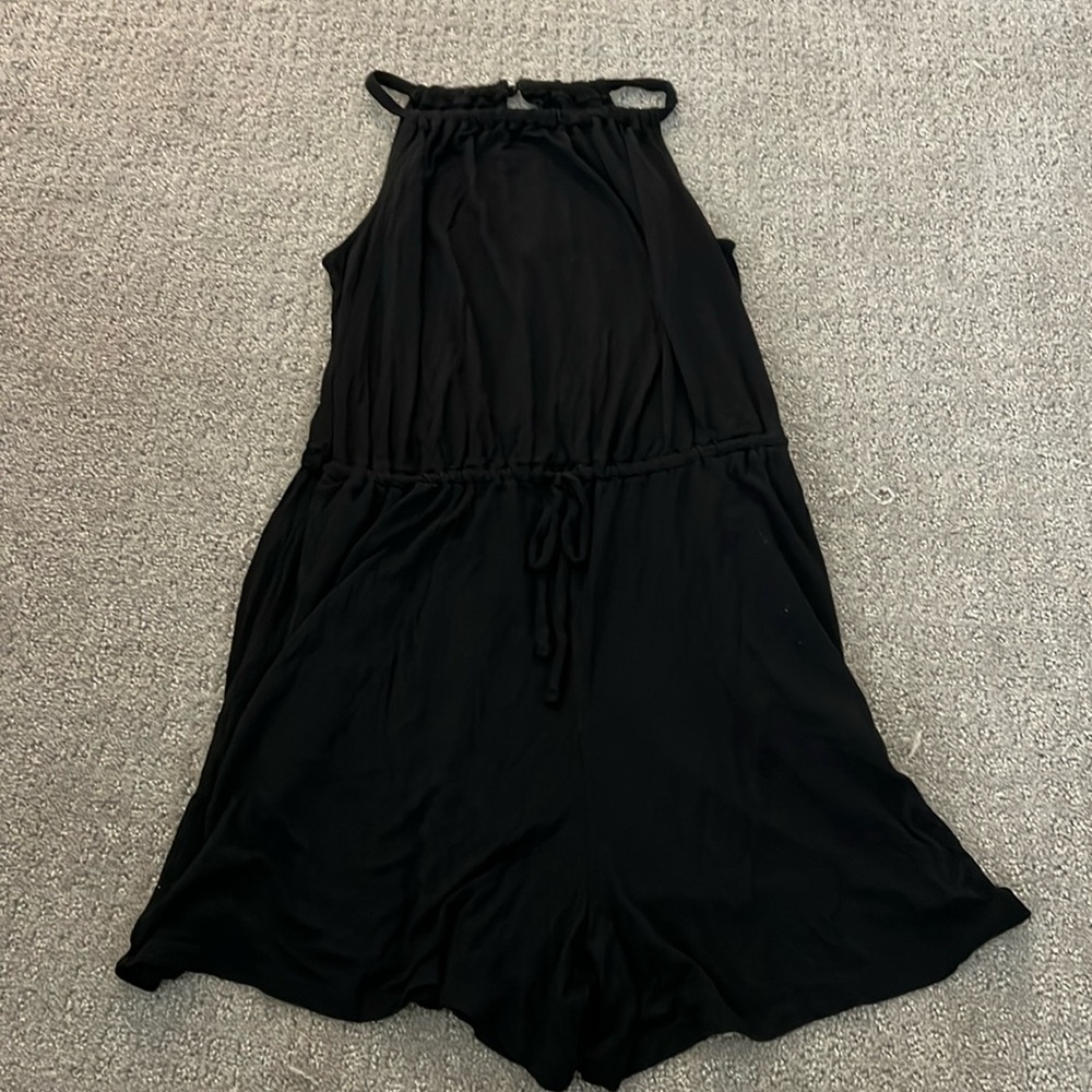 Women’s black romper size medium